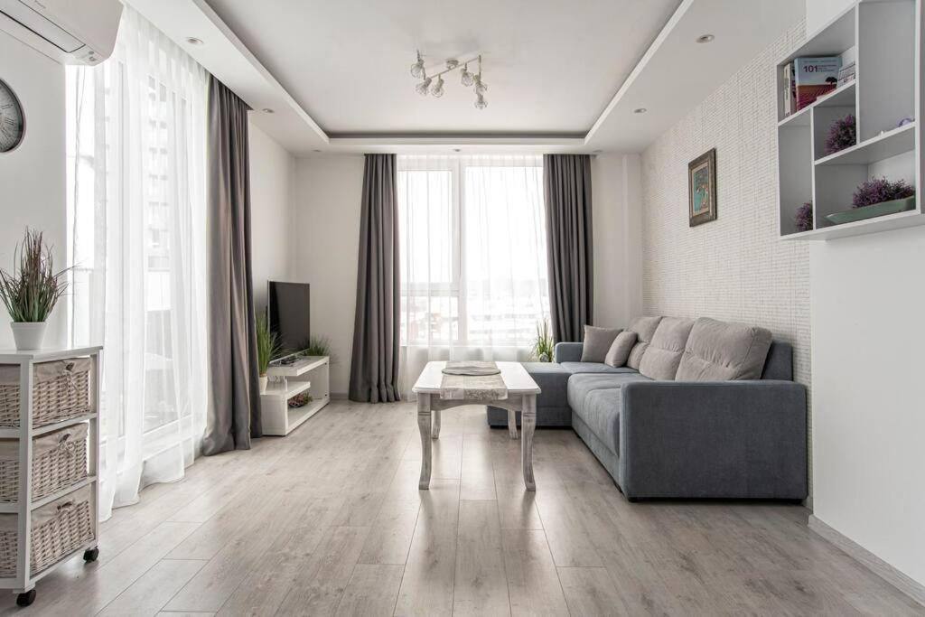 Sunny & Stylish Brand New 2bdr + Parking * Sofia